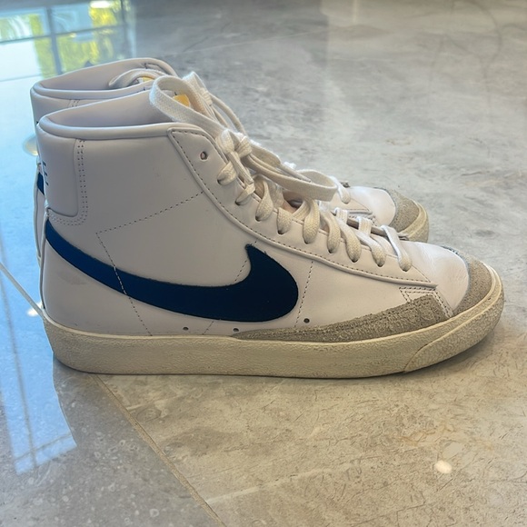 Nike Blazer Mid ‘77 VNTG - Size Women’s US 8.5, Men’s US 7 - Picture 8 of 12